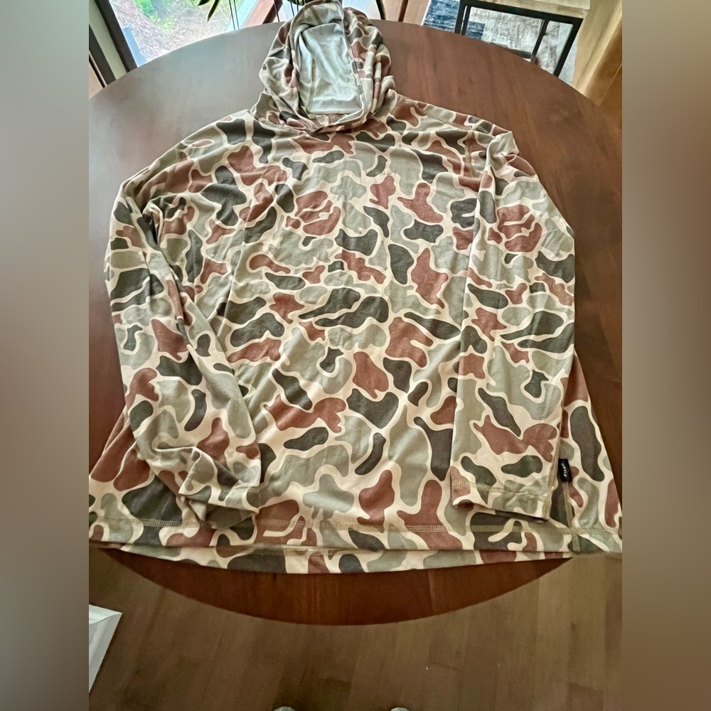 Mens Orvis fishing sun hoodie XL Camo